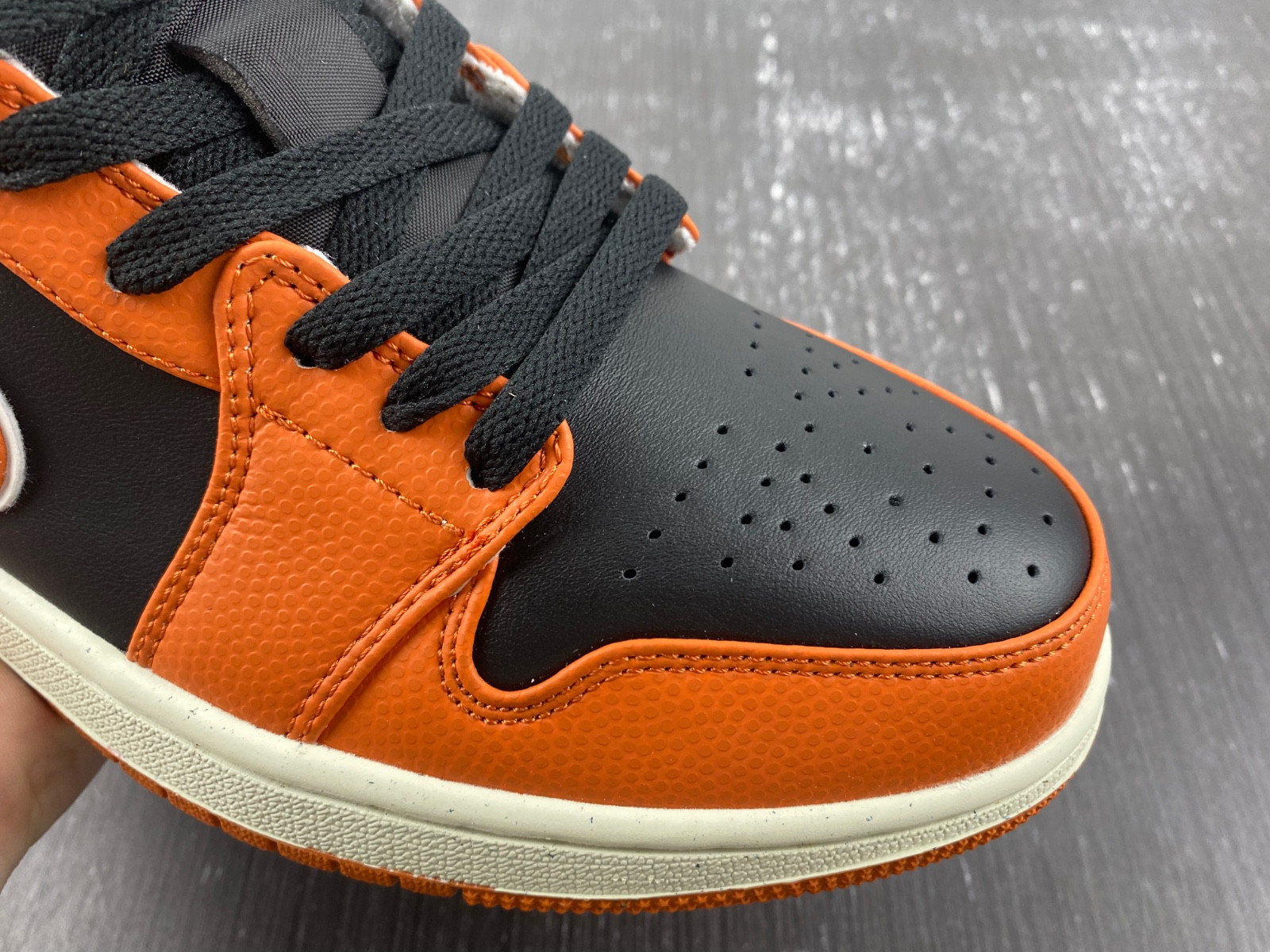 Air Jordan 1 Low WMNS “Sport Spice” DV1299-800