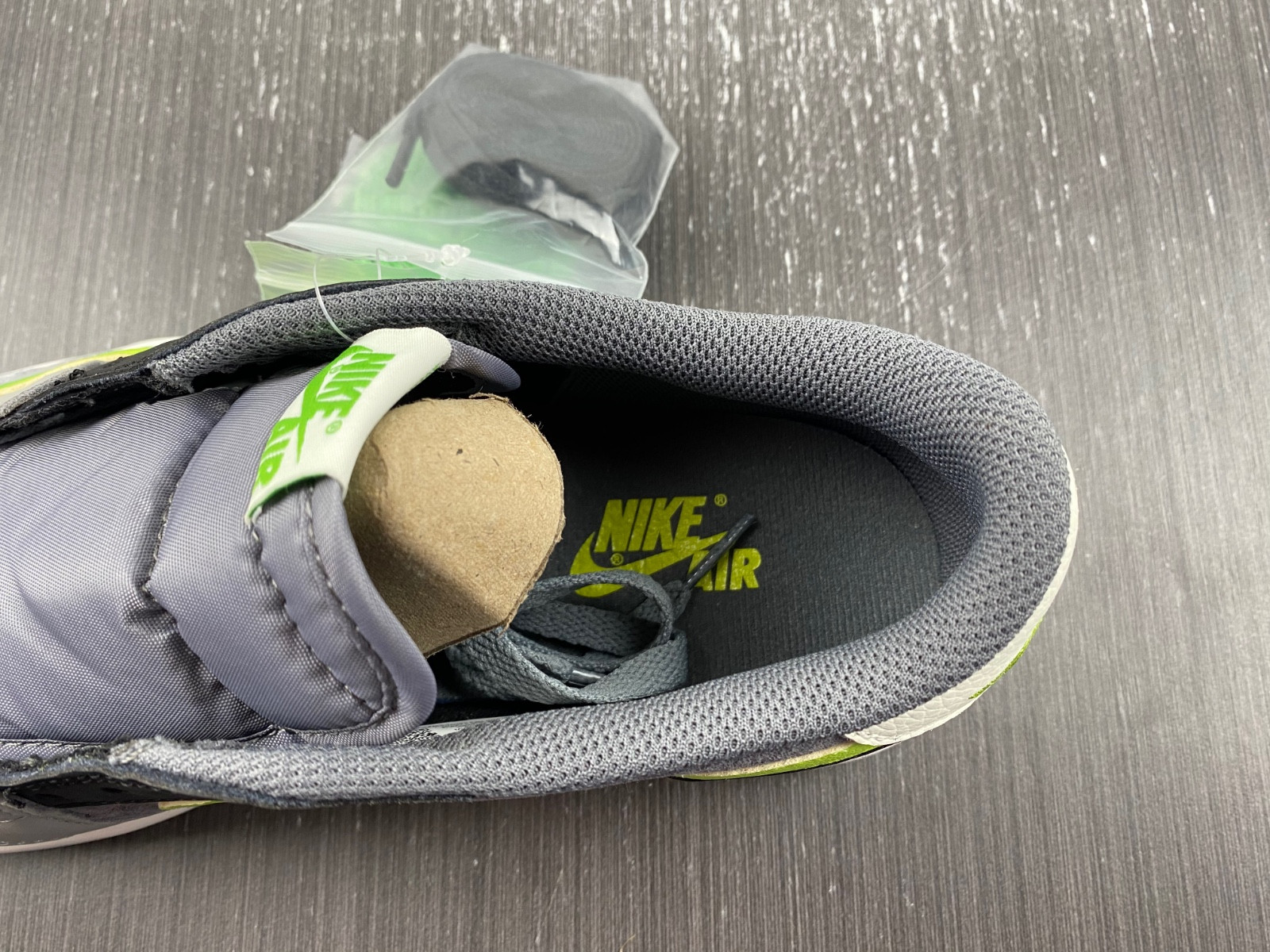 Jordan 1 Retro Low CZ0790-043