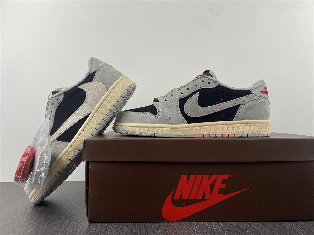 Air Jordan 1 Low DM7866-010-01