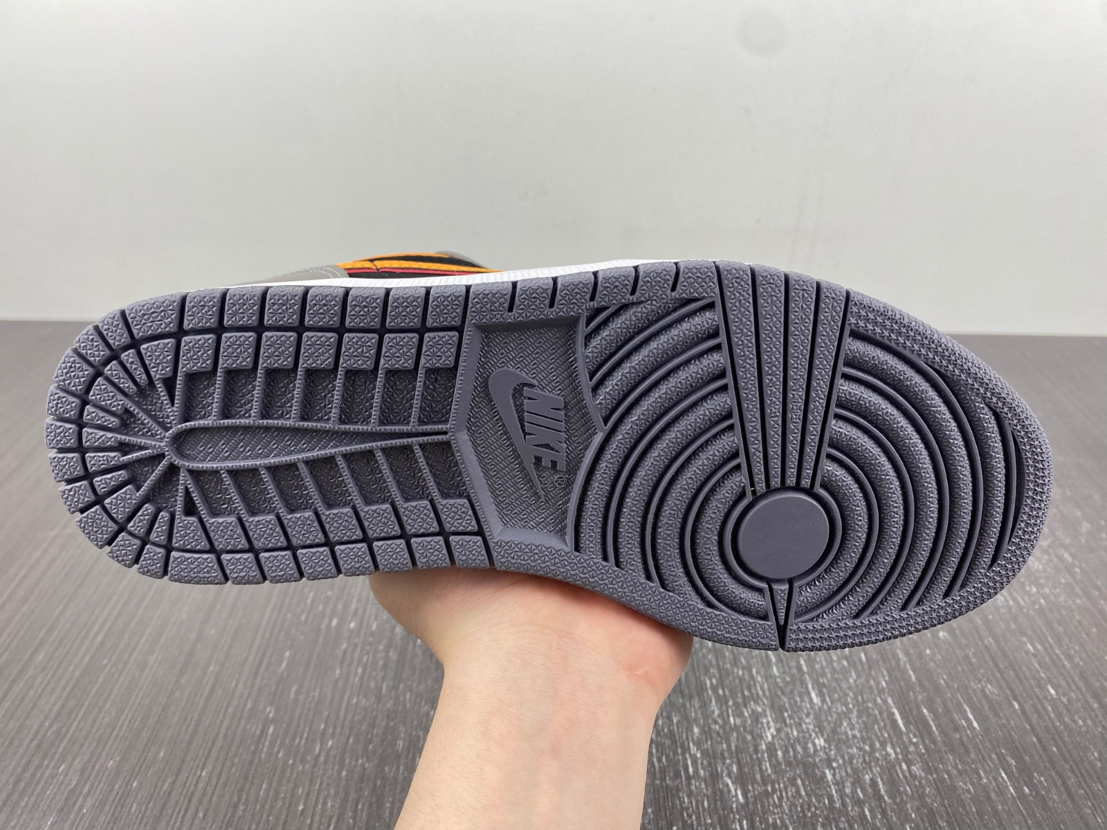 Air Jordan 1 Low FN7308-008