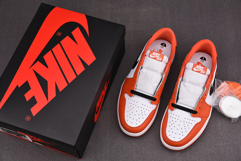 Air Jordan 1 Low OG “Shattered Backboard” CZ0790-801