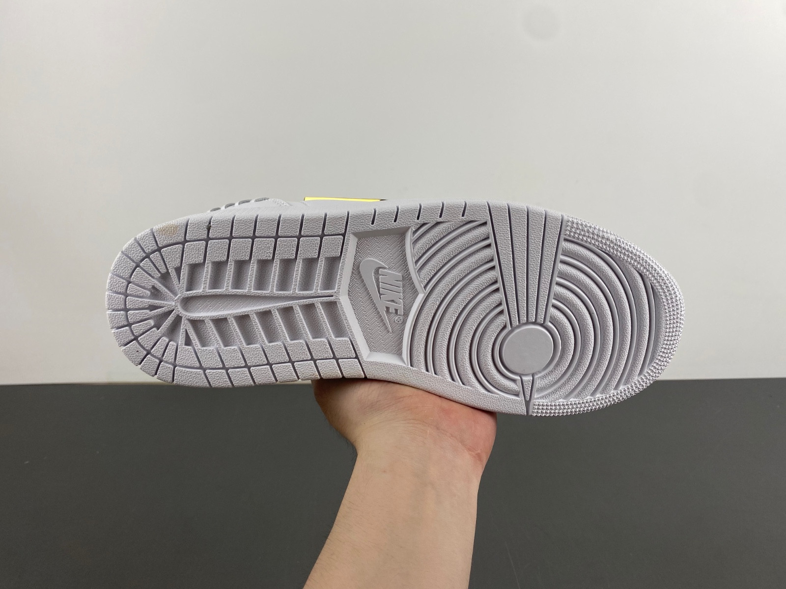 Air Jordan 1 Low Method of Make FN5032-100