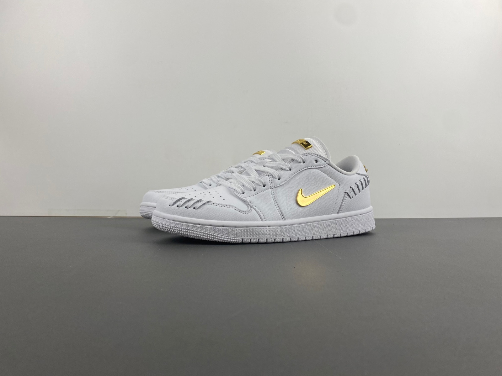 Air Jordan 1 Low Method of Make FN5032-100