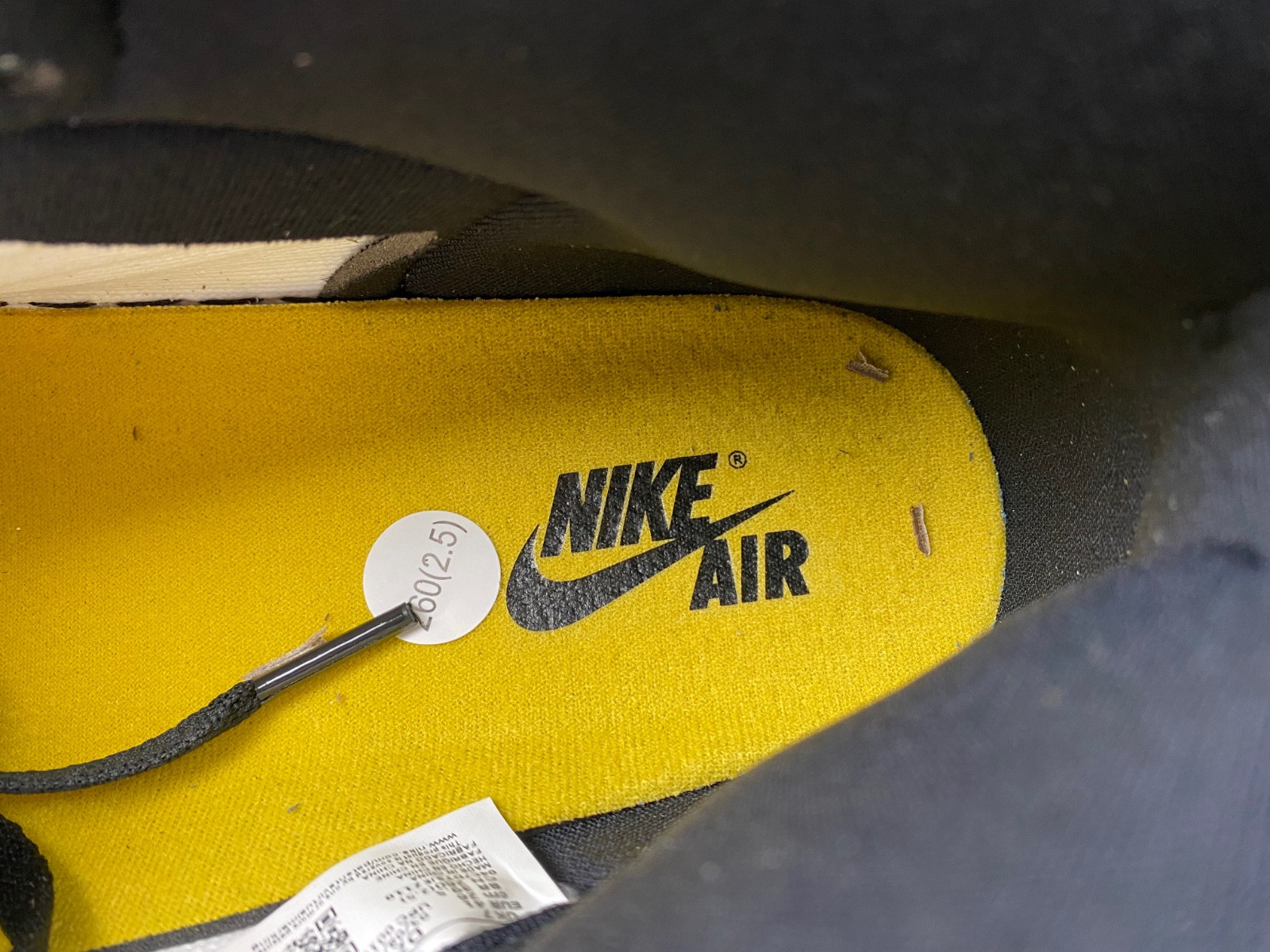 Air Jordan 1 High OG “Yellow Ochre” DZ5485-701