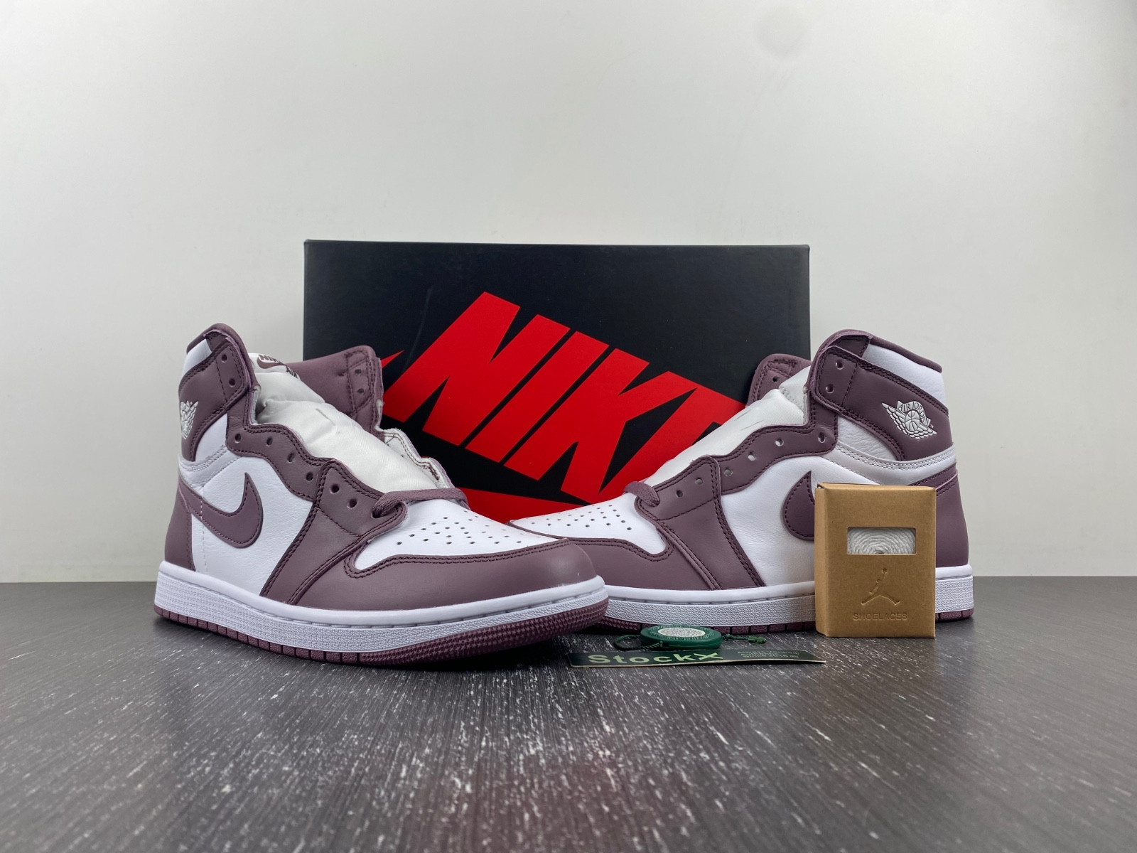 Air Jordan 1 High OG “Sky J Mauve” DZ5485-105