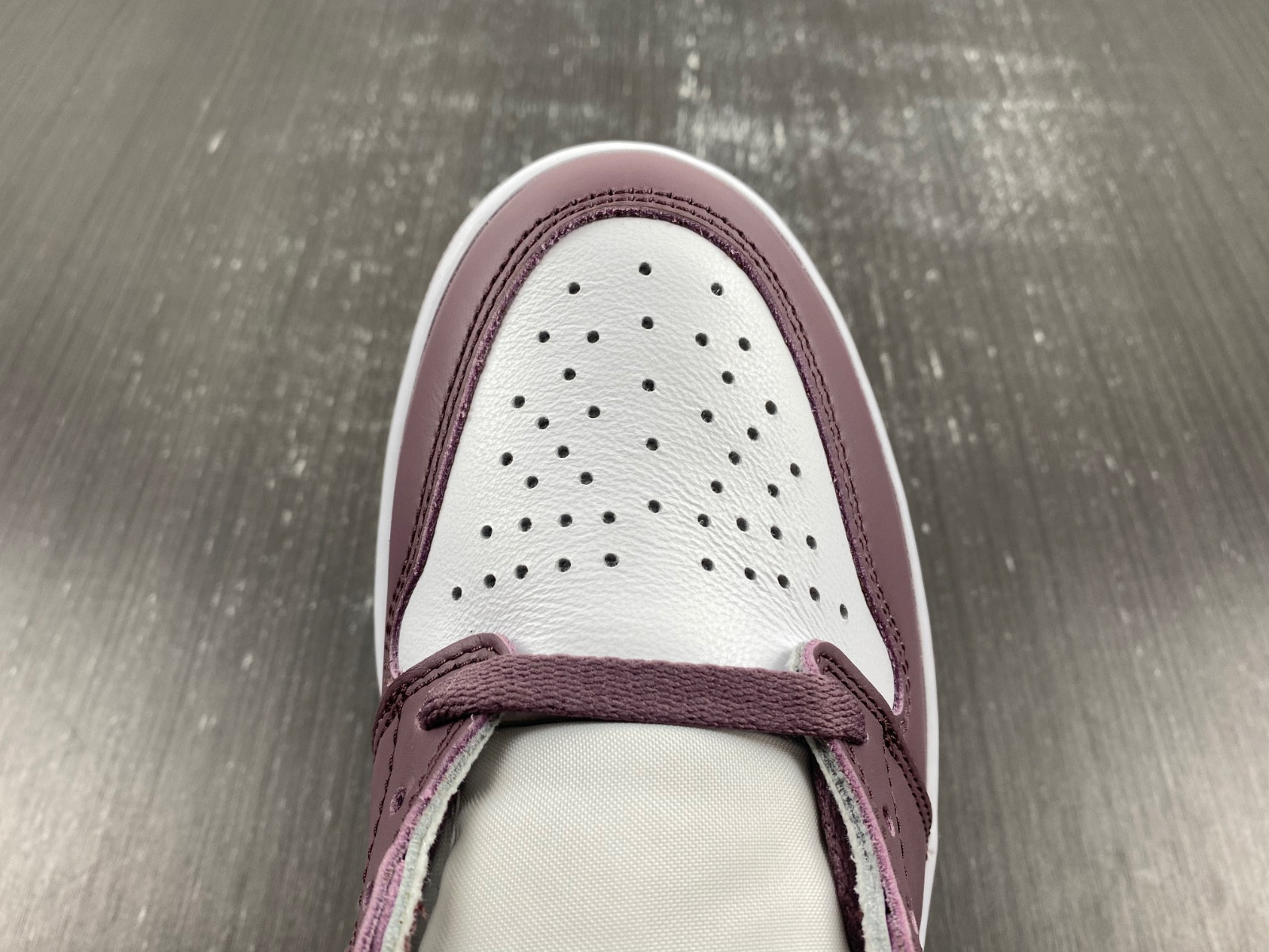 Air Jordan 1 High OG “Sky J Mauve” DZ5485-105