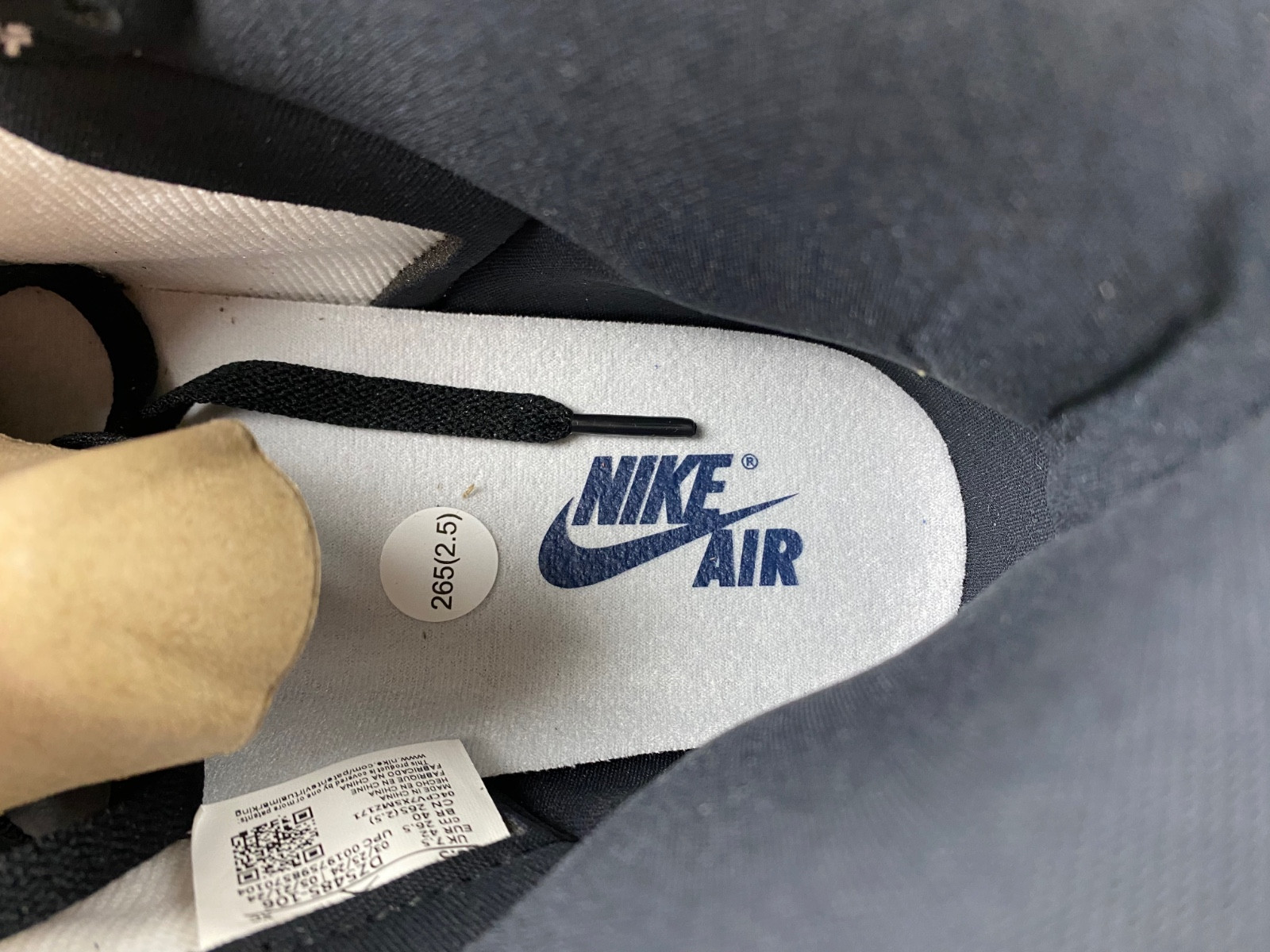 Air Jordan 1 High OG “Black Toe Reimagined” DZ5485-106