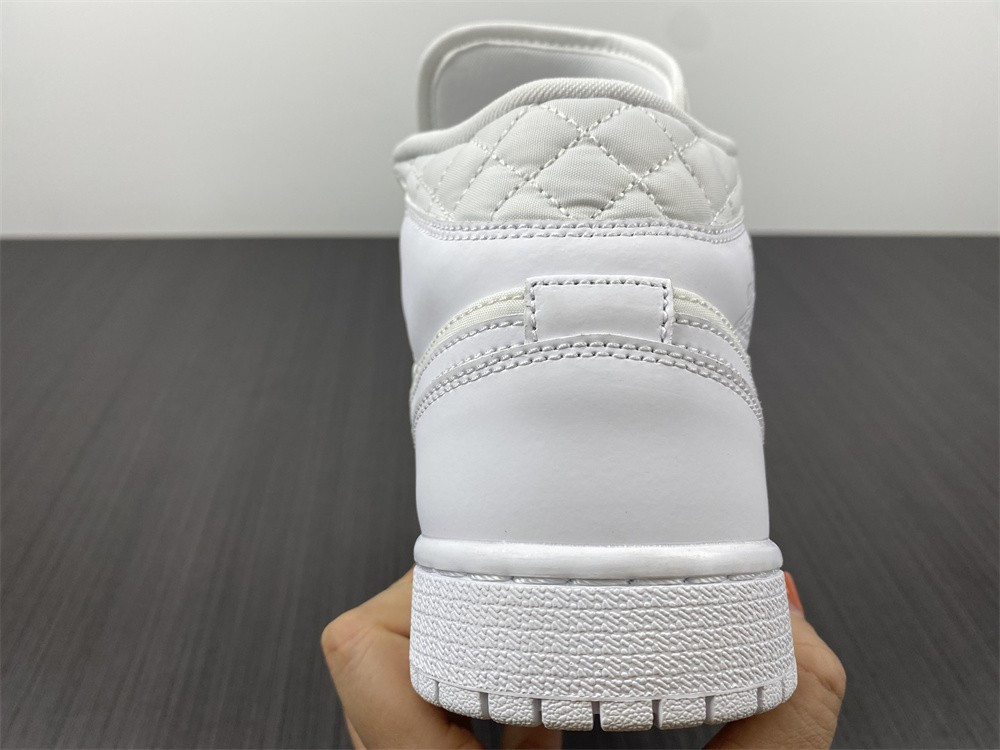 Air Jordan 1 Mid SE “White Quilted” DB6078-100