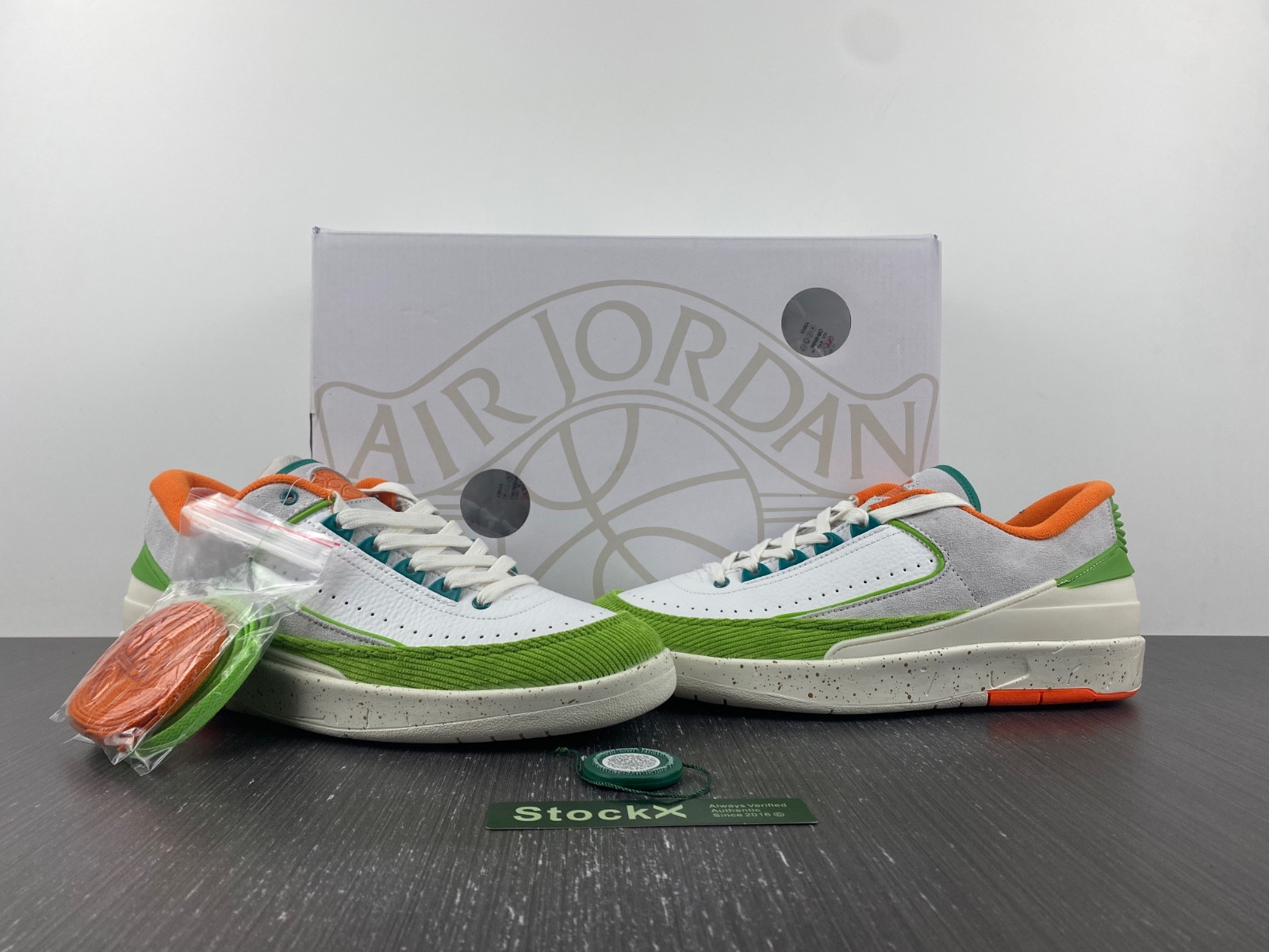 Titan x Air Jordan 2 Low WMNS DV6206-183