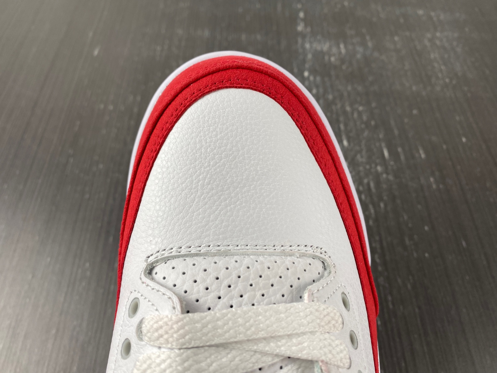 Air Jordan 3 Retro Tinker White University Red CJ0939-100