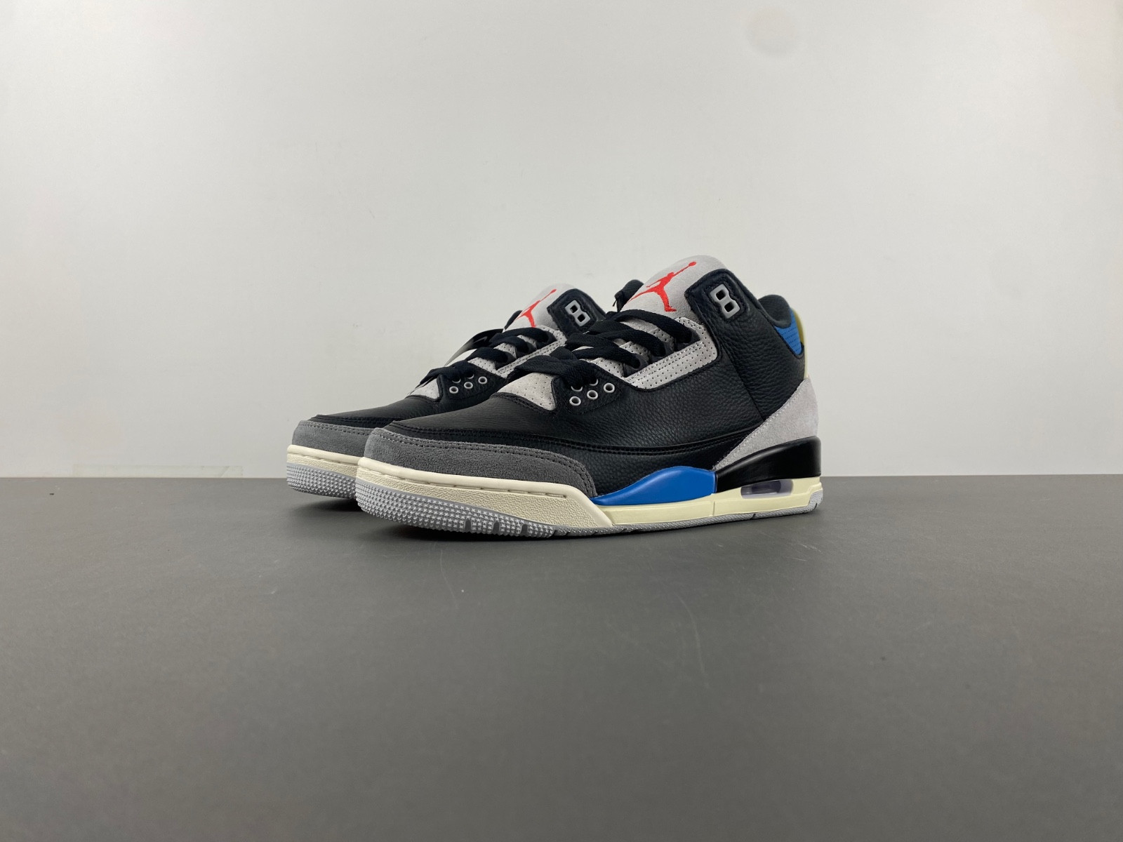 Air Jordan 3 OG “Rare Air” IB8967-004