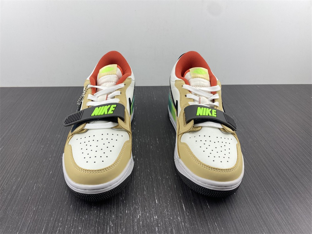 Jordan Legacy 312 Low DZ2762-101