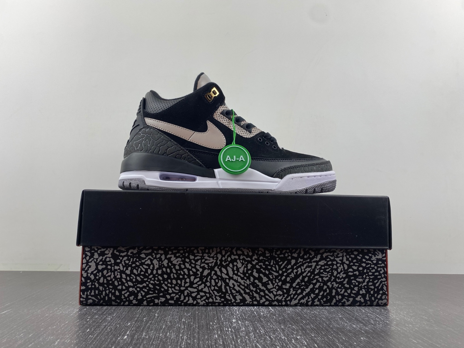Air Jordan 3 Tinker Black/Cement Grey CK4348-007