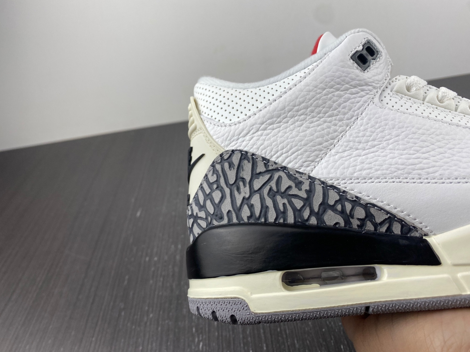 Air Jordan 3 “White Cement Reimagined”  DN3707-100