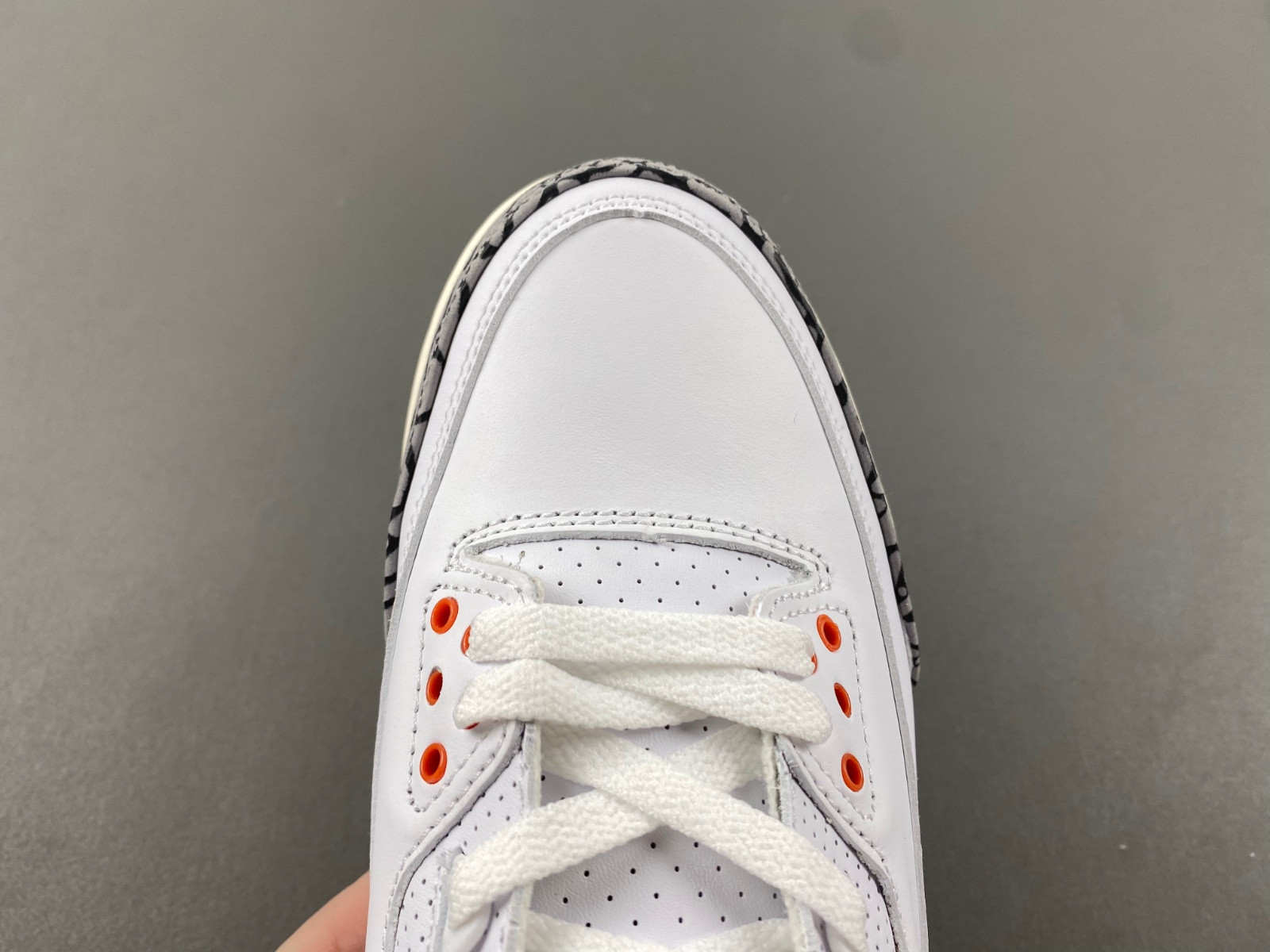 Air Jordan 3 WMNS “Georgia Peach CK9246-121