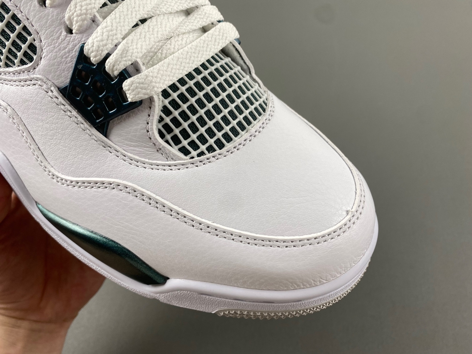 Air Jordan 4 “Oxidized Green” FQ8138-103