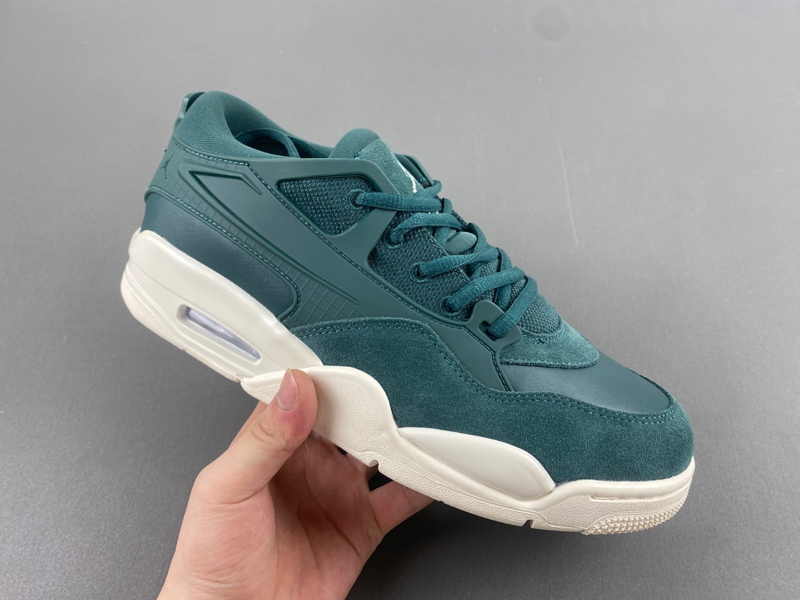 Air Jordan 4 RM WMNS “Oxidized Green” FQ7940-300