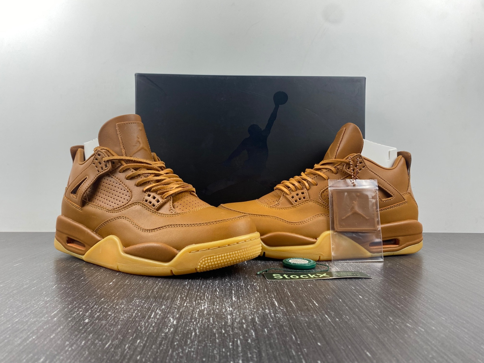 Air Jordan 4 Premium 819139-205