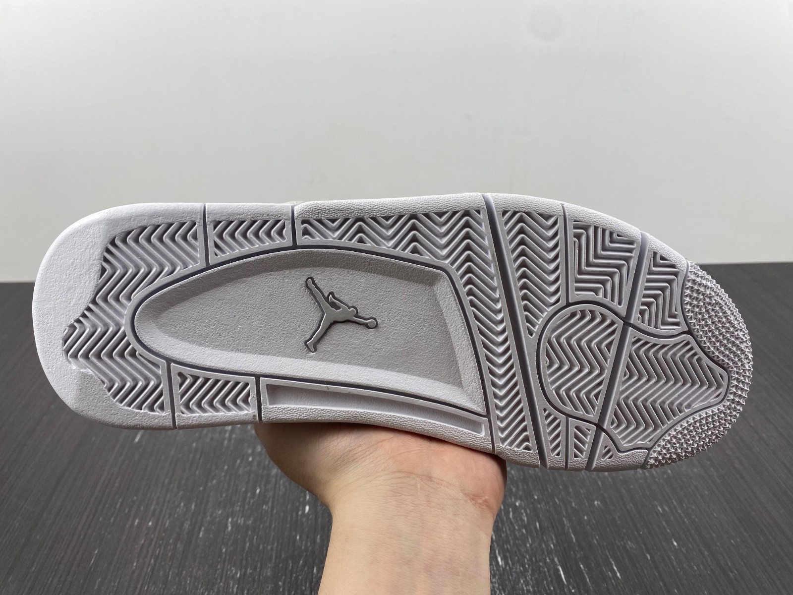 AIR JORDAN 4 RETRO PREMIUM "PINNACLE "SNAKESKIN" 819139-030