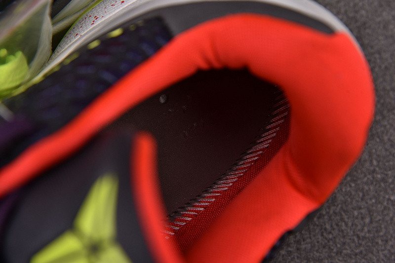 nk zoom kobe 6 S*p*e chaos 446442-500