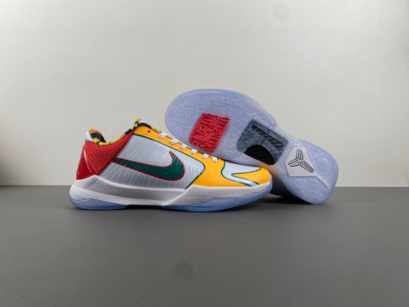 Nike Kobe 5 Protro CD4991-109