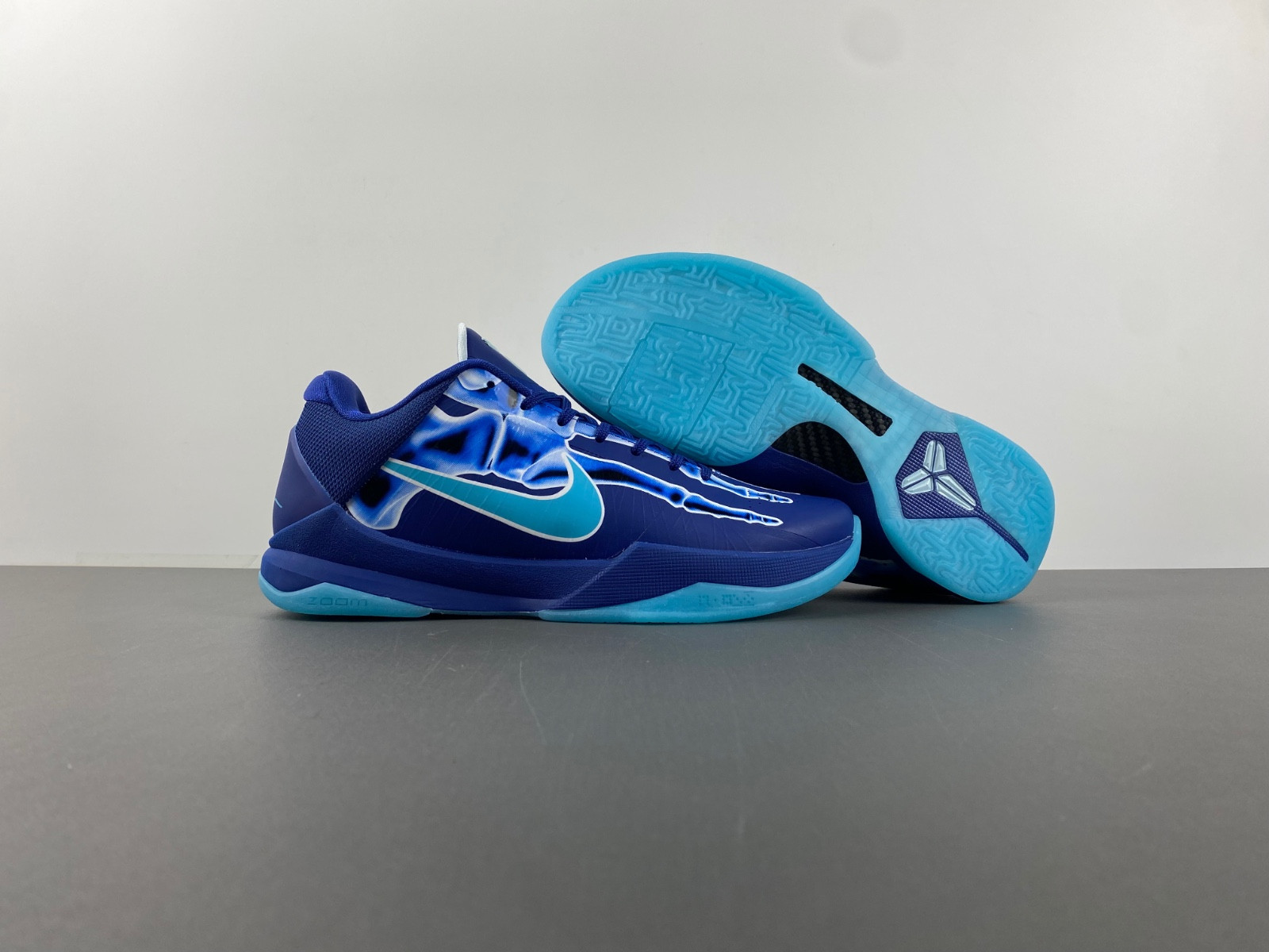 Nike Kobe 5 Protro “X-Ray” HJ4303-400