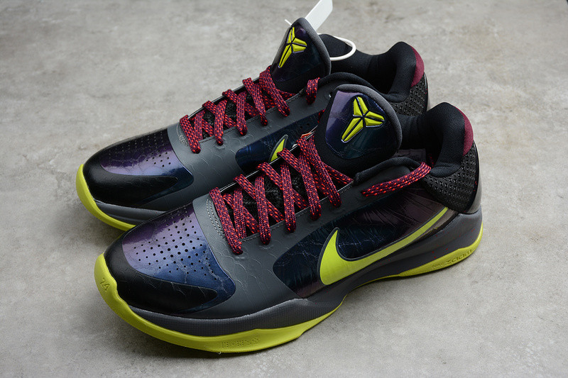 Kobe 5 “Chaos” CD4991-001