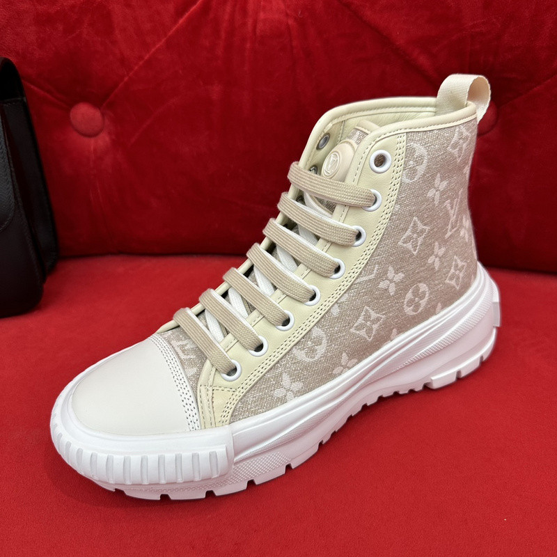L*V Squad Sneaker