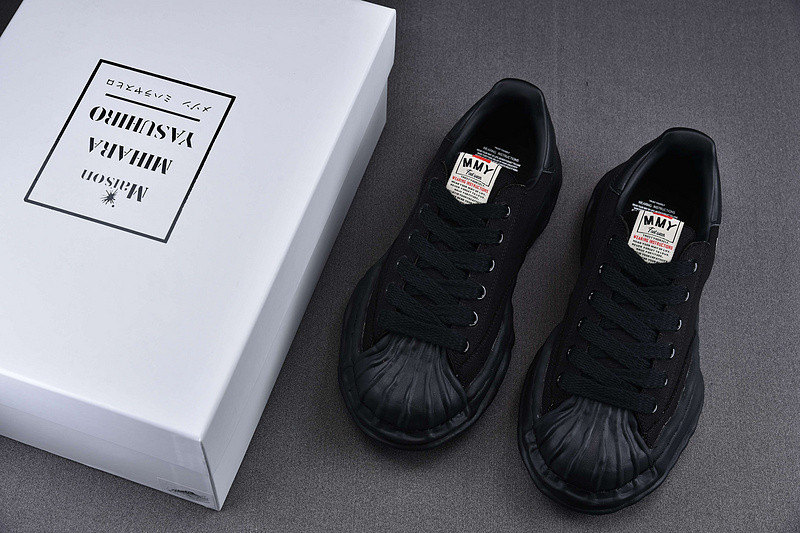 Ma*s*n mihara sneakers