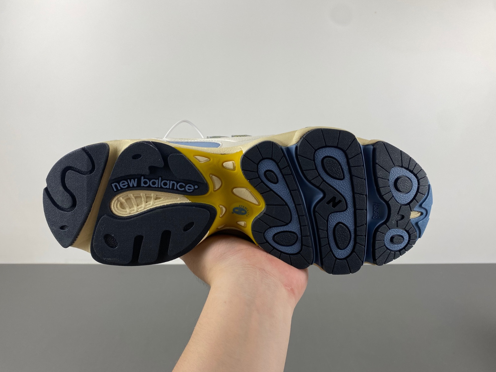 New New Balance M1000CA1