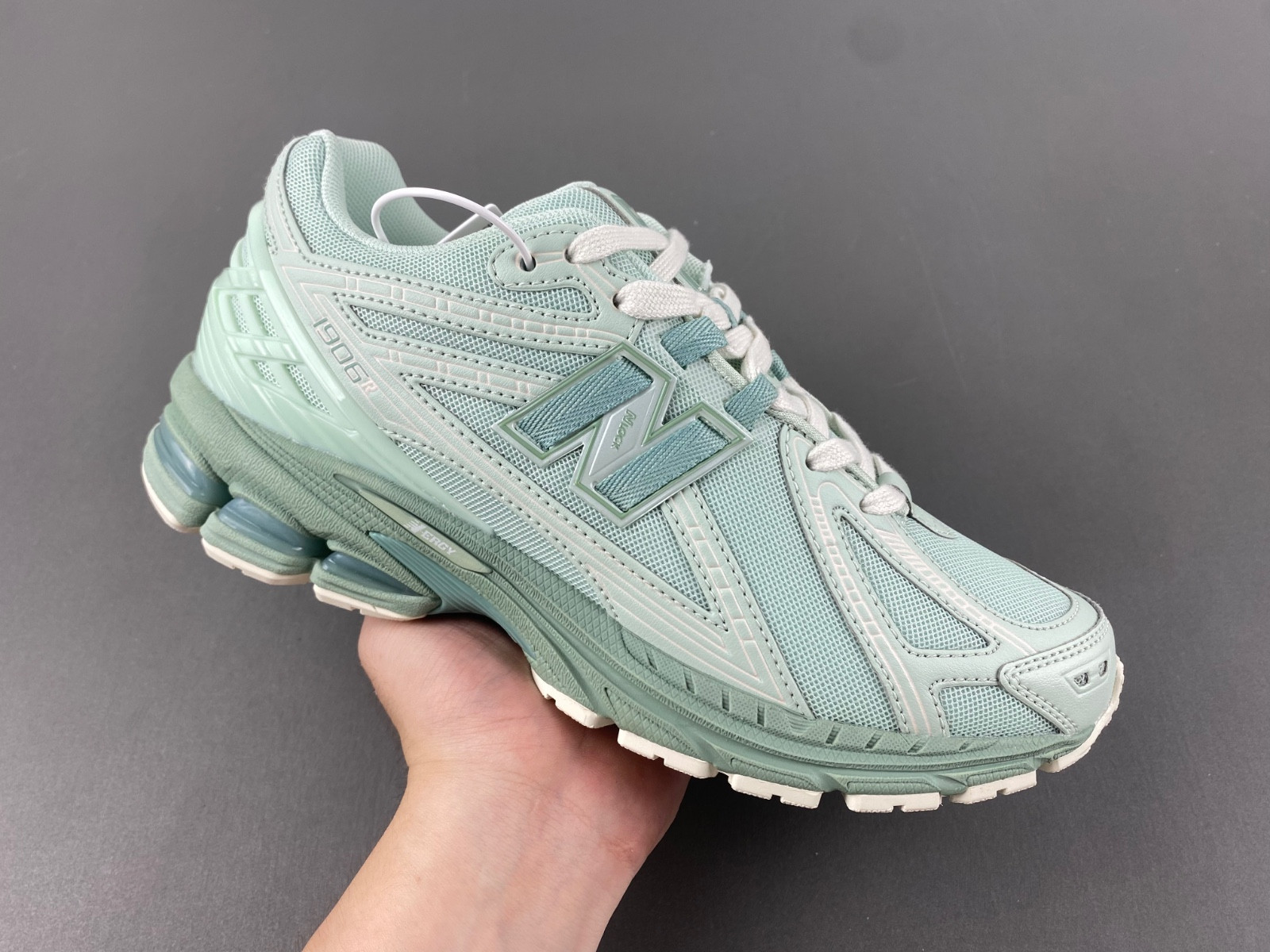 New Balance 1906R M1906RZC