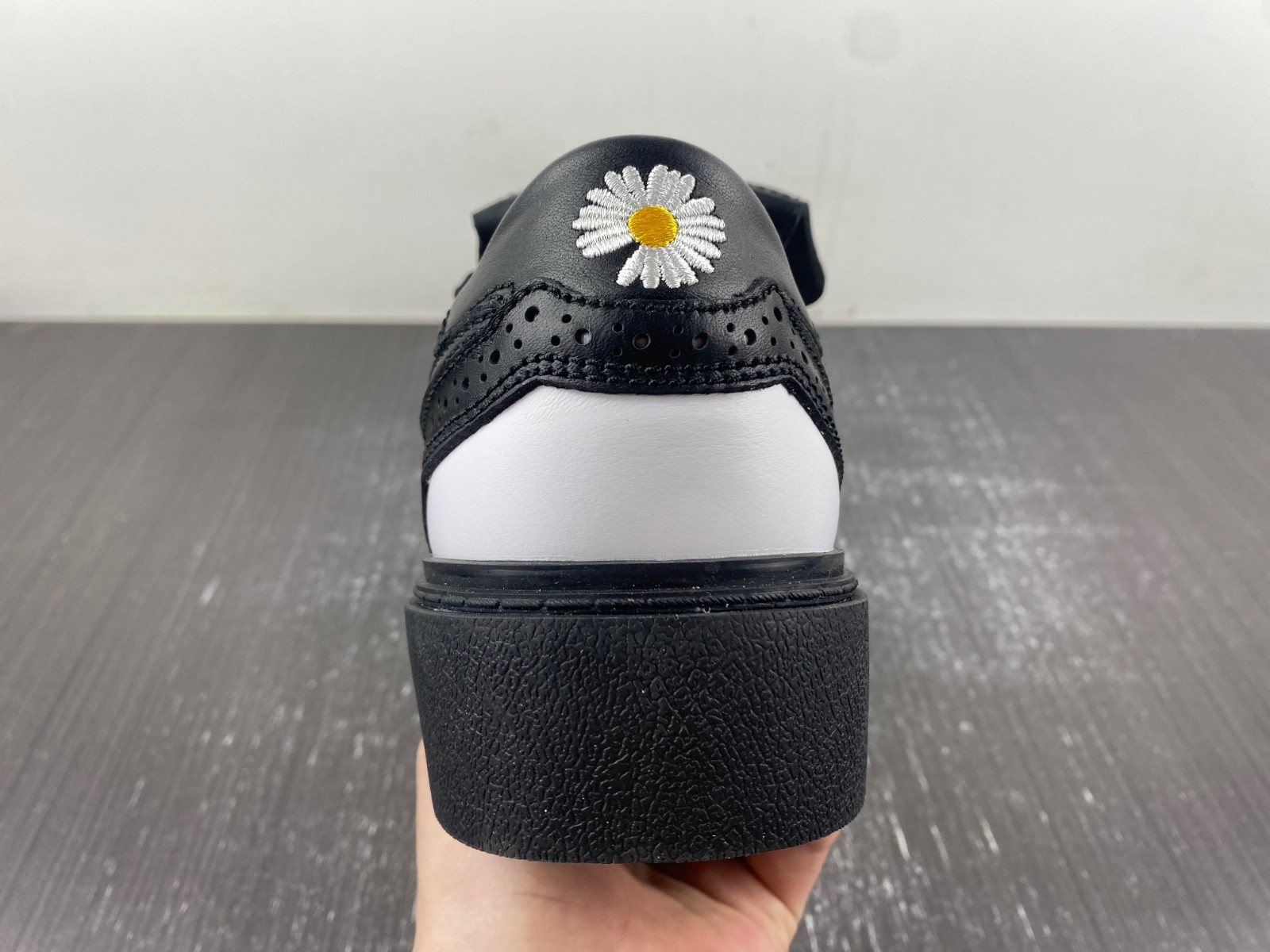 Peaceminusone​​​​​​​ x Nike Kwondo 1 “Panda” DH2482-101