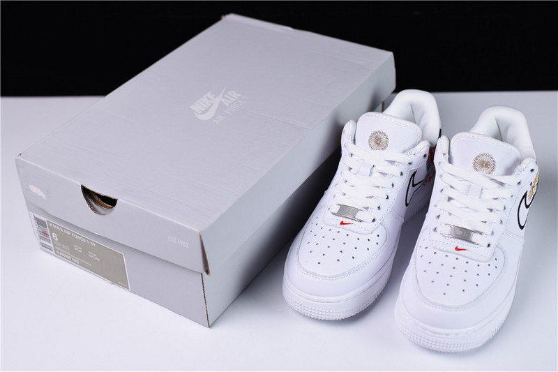 Nike Air Force 1 07 LNY QS Lunar New Year White  Flowers WOMENS  AJ8298-100