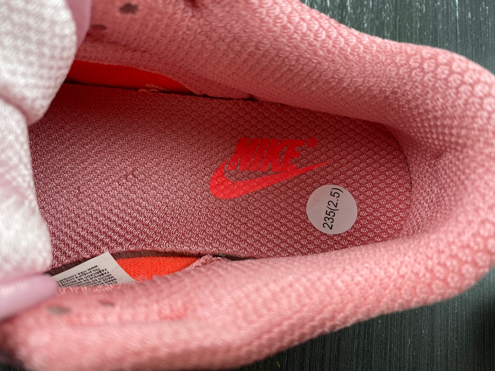 Nike Dunk Low “Barbie” FN8927-621