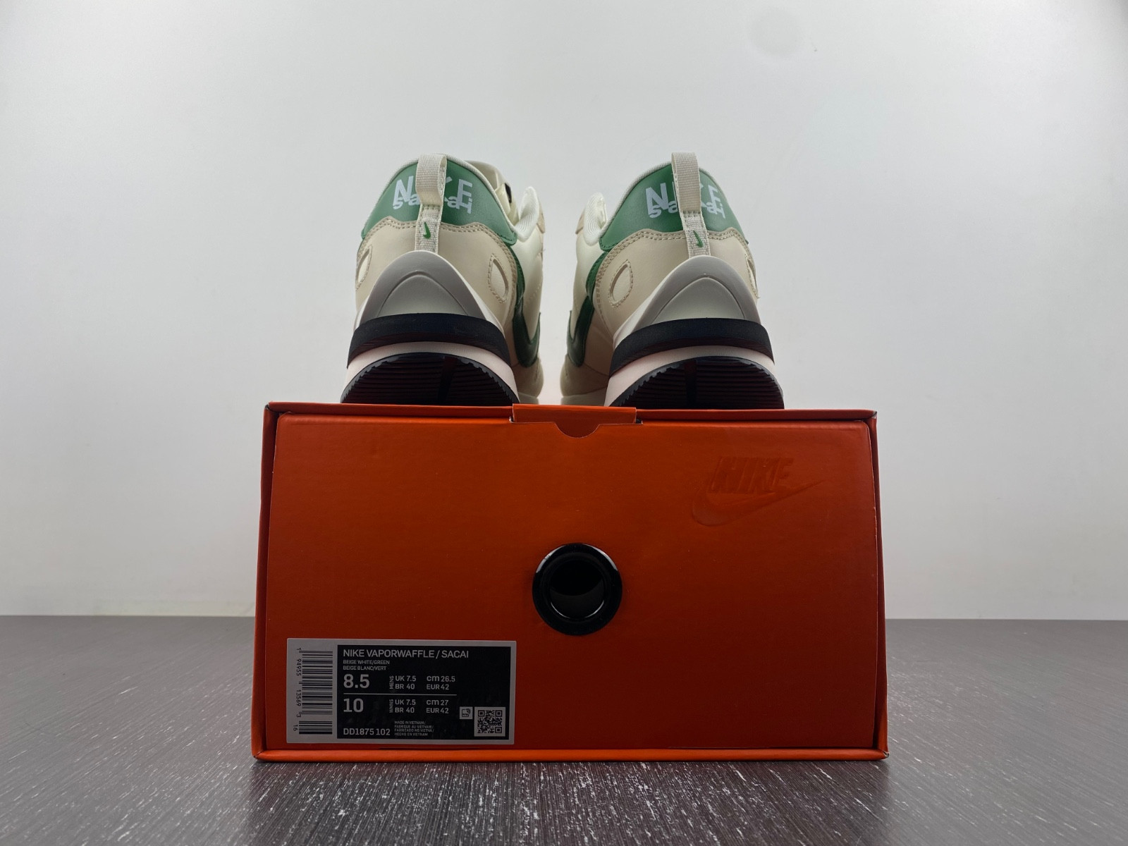 Sacai x Nike DD1875-102