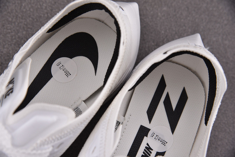 NK ZoomX Vaporfly Next% 2 CU4111-100
