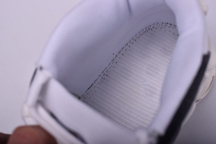 OF X NIKE AIR MORE UPTEMPO MENS  AA4060-201