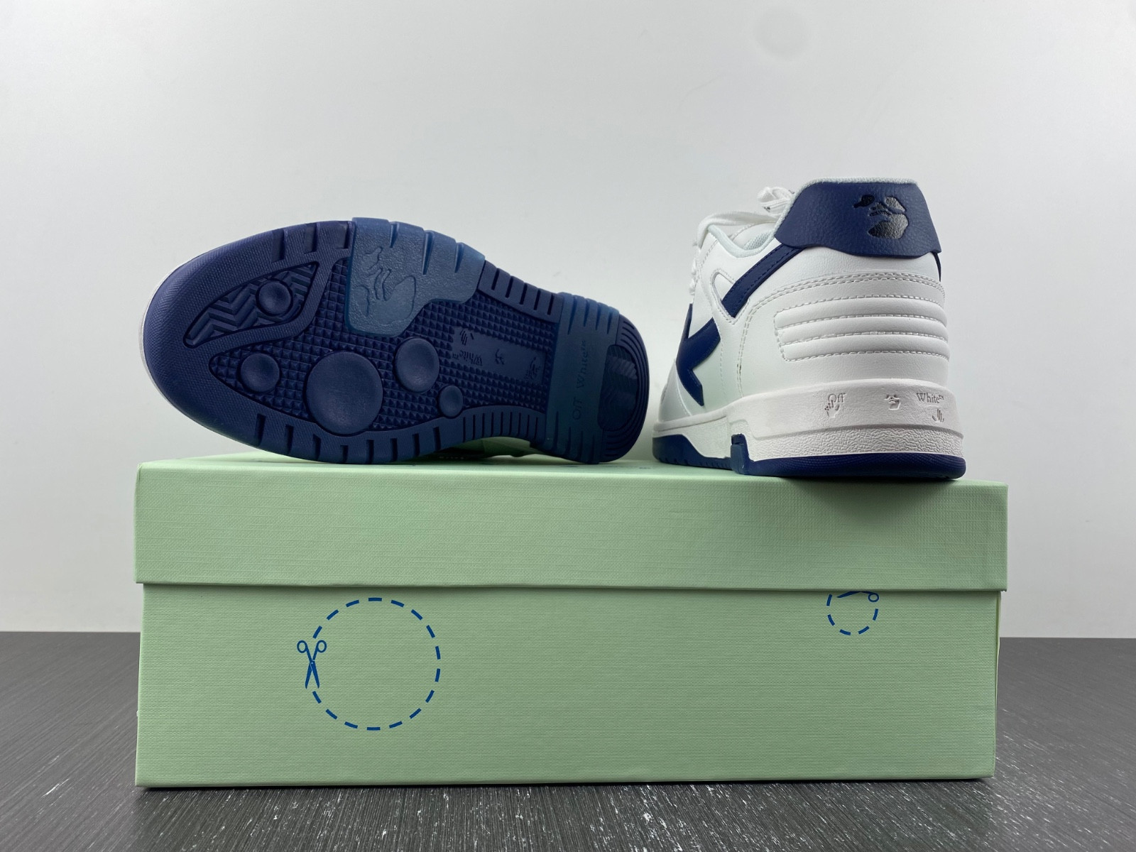 Off White GYM Sneaker