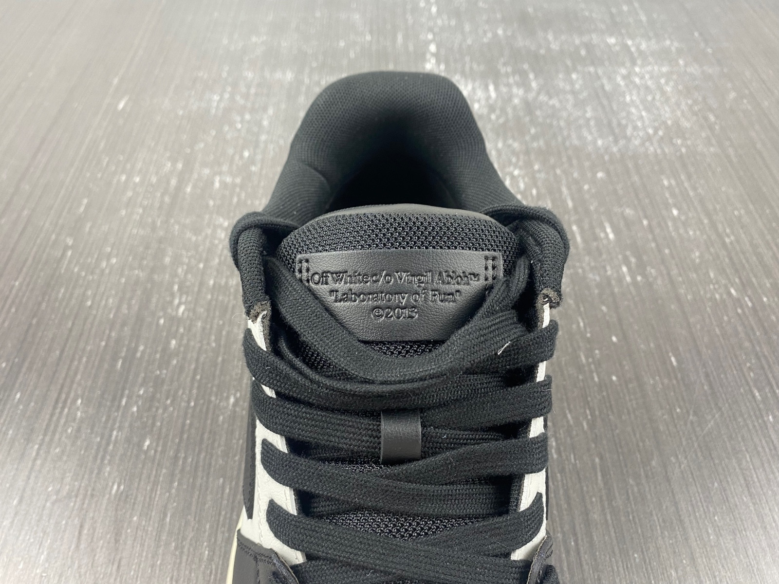 Off White GYM Sneaker