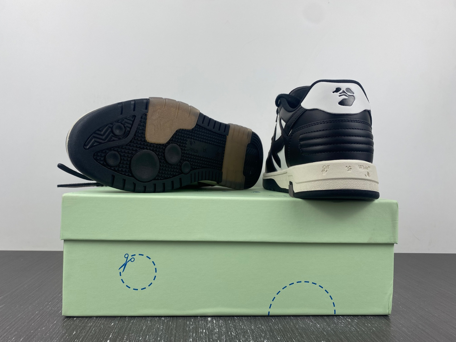 Off White GYM Sneaker