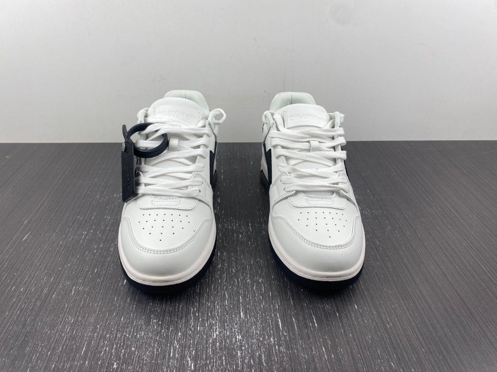 Off White GYM Sneaker