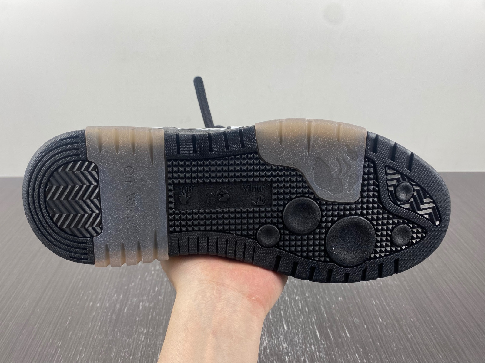 Off White GYM Sneaker