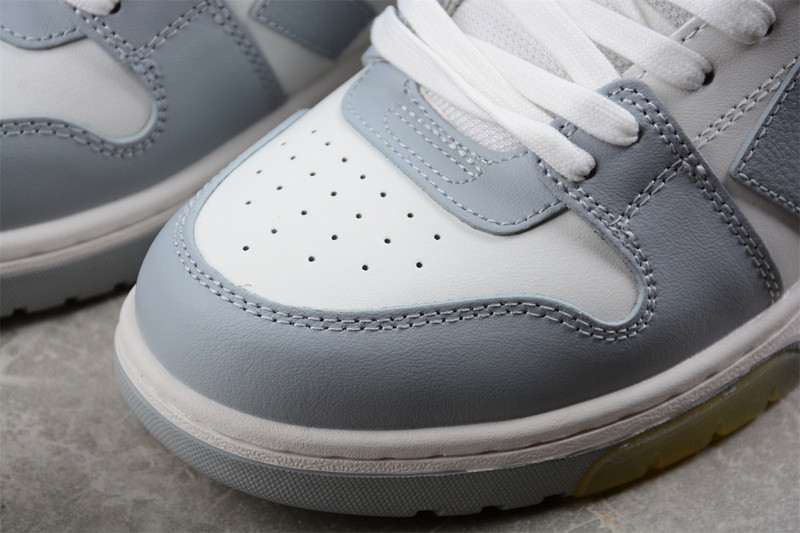 Off White GYM Sneaker