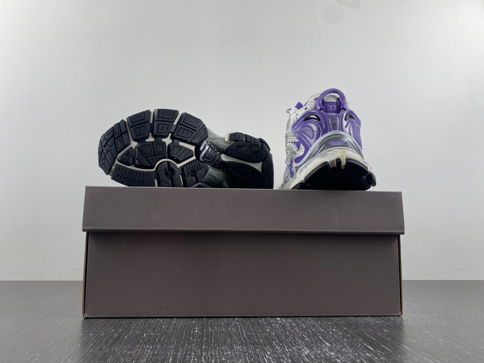 Ba*len*cia*ga runner 677402-w3rb3-5901