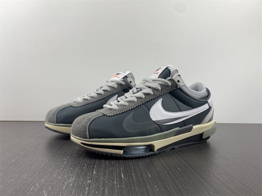 Sacai x Nk Zoom Cortez 4.0 DQ0581-001