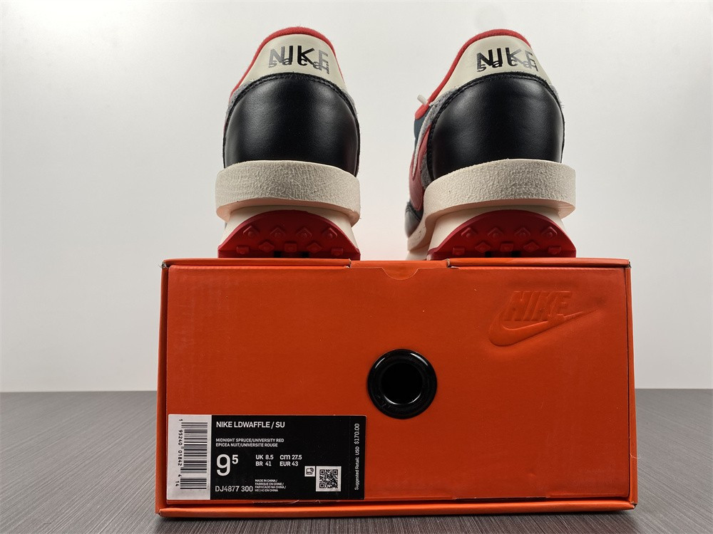 Undercover x Sacai x Nk LDWaffle 2.0 DJ4877-300