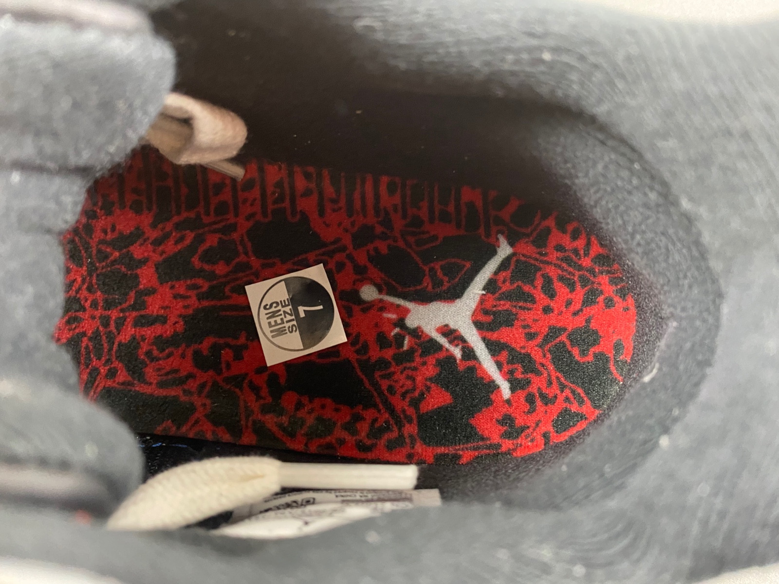 Travis Scott x Jordan Jumpman FZ8117-101