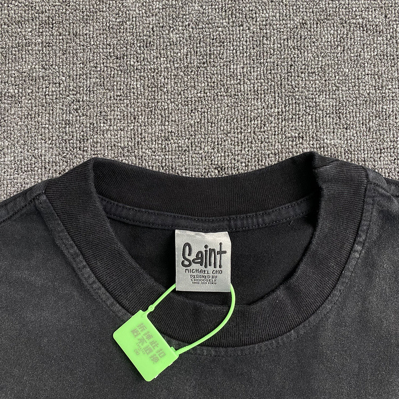 Sant Vest T Shirt