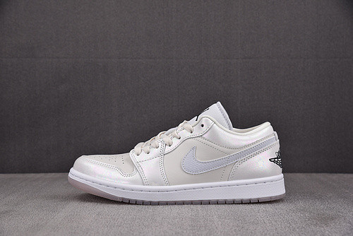 Air Jordan 1 Low SE Year of the Snake (2025) (Women''s) HF4080-001