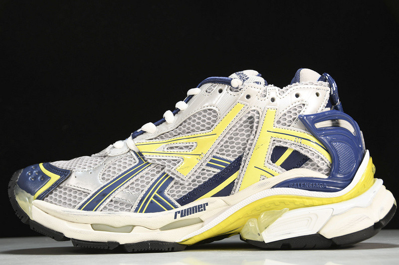 Balenciaga Runner W3RB5-9174